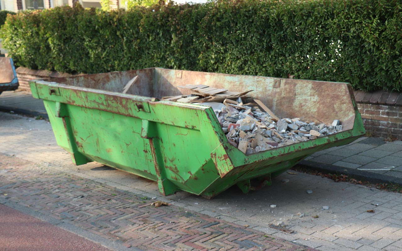https://midcitycleaningbr.com/wp-content/uploads/2024/09/post-construction.jpg